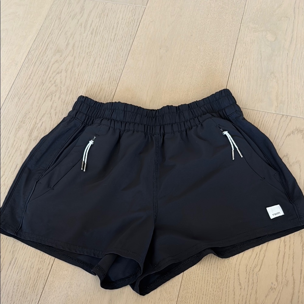 Vuori Black Women's Athletic Shorts